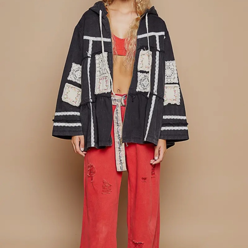 POL Black Cape with Graphic Print